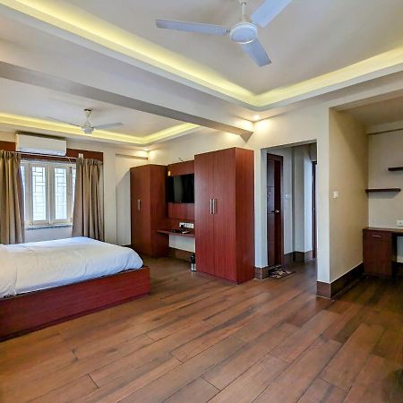 The Aster Enclave Hotel Kalkutta Kültér fotó